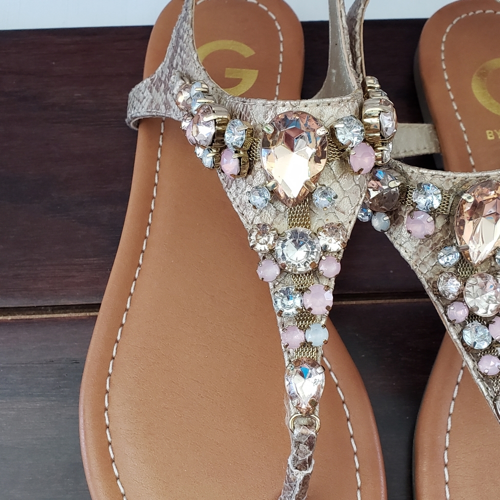 Guess Rhinestone SANDLES. New - Picture 3 of 6